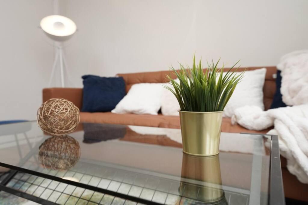 Newly Renovated Modern 4 Bed 3 Bath Apartment London Eksteriør billede